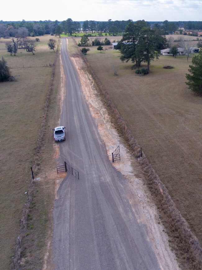 1927-2081 Goodson Loop, Pinehurst, TX 77362 - photo 3