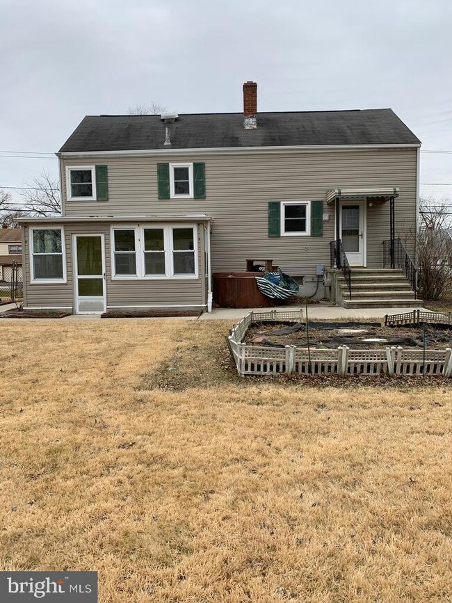 25 Miry Brook Rd, Trenton, NJ 08690 - photo 2