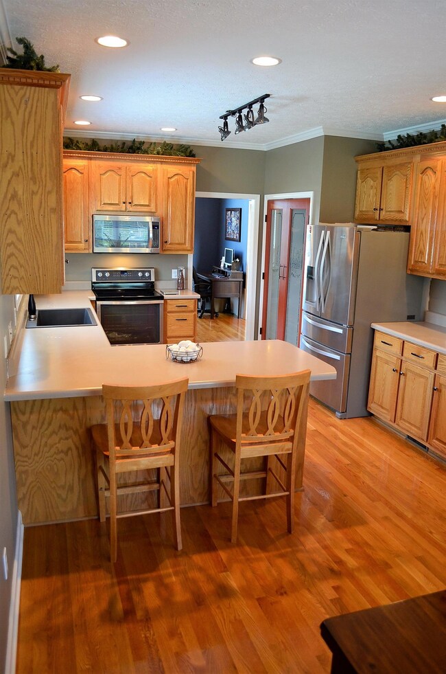 165 Avery Ct, Manchester, TN 37355 - photo 6