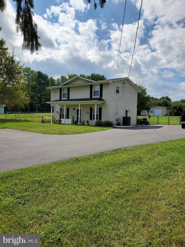 371 Ruebuck Rd, Clear Brook, VA 22624 - photo 3