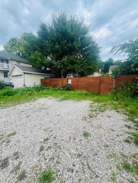 639A W Bruce St, Milwaukee, WI 53204 - photo 3