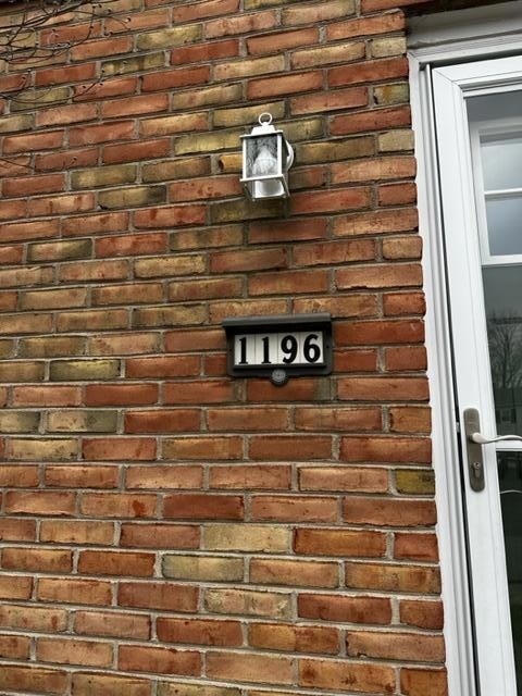 1196 Tee Ct, Allentown, PA 18106 - photo 2