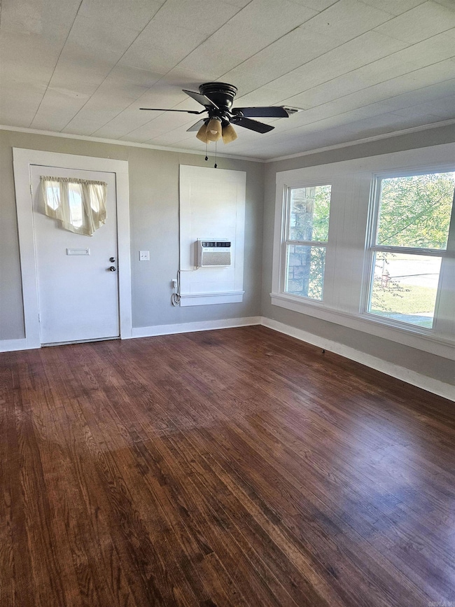 527 E 2nd St S, Prescott, AR 71857 - photo 5