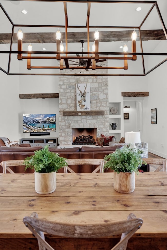 509 W Ufer St, Fredericksburg, TX 78624 - photo 7