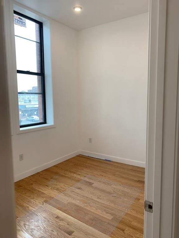 64 Market St unit 403, Lynn, MA 01901 - photo 7