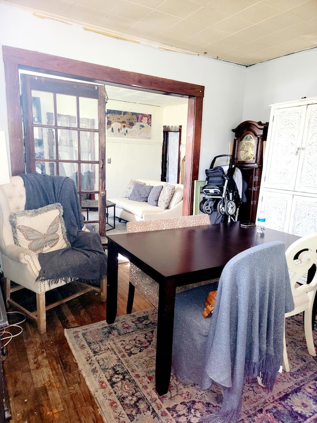 967 Continental St, Detroit, MI 48215 - photo 2