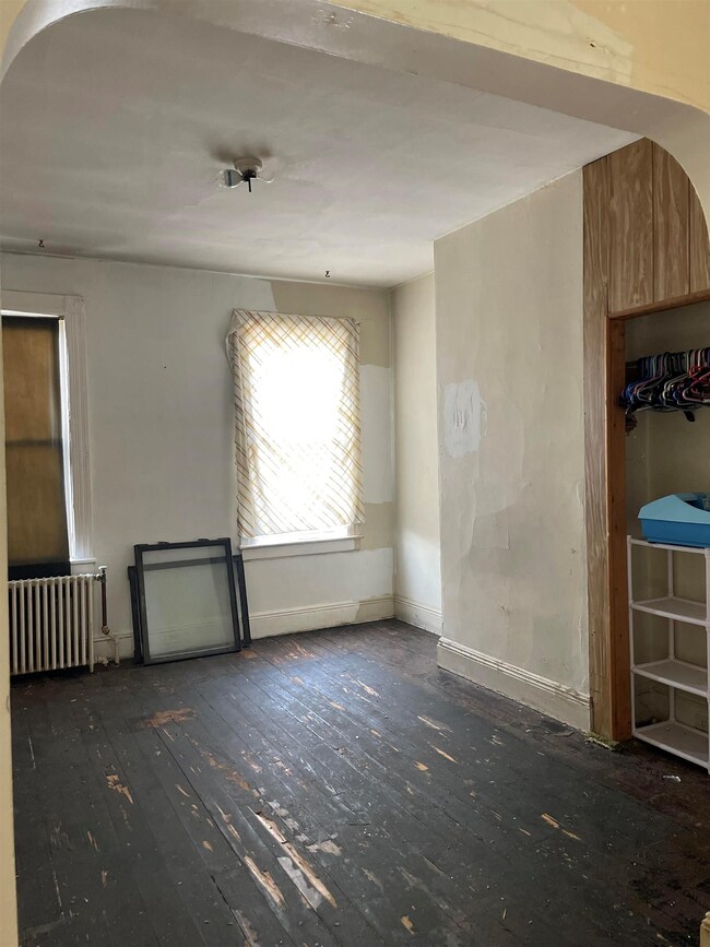 182 Bartholdi Ave, Jersey City, NJ 07305 - photo 6