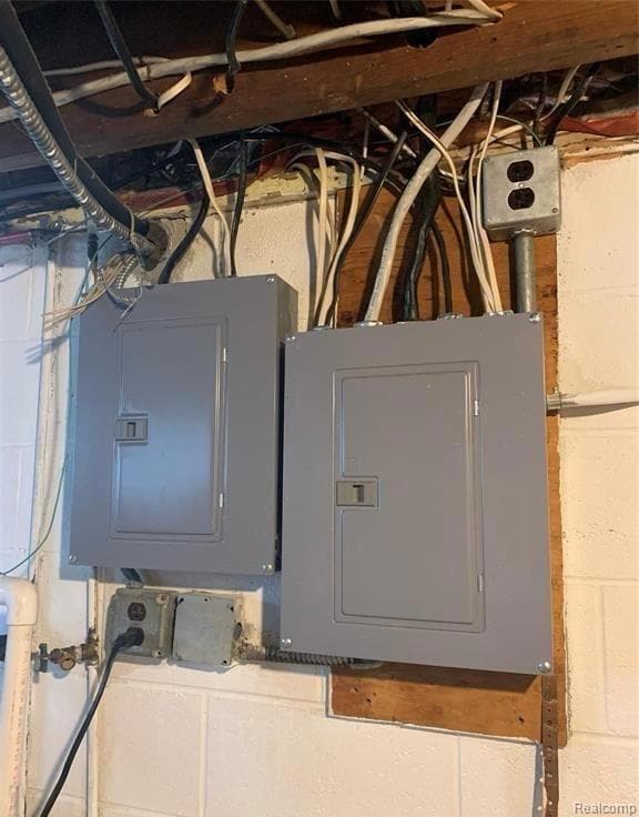 43300 N Interstate 94 Service Dr, Belleville, MI 48111 - photo 4