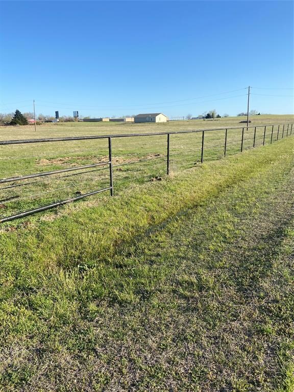 72 Pine Grove Rd unit 5.25ac, Gordonville, TX 76245 - photo 3