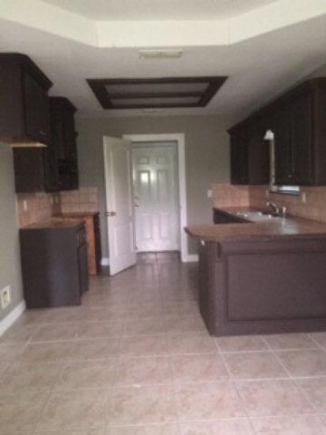 715 E Hawk Ave, Pharr, TX 78577 - photo 7