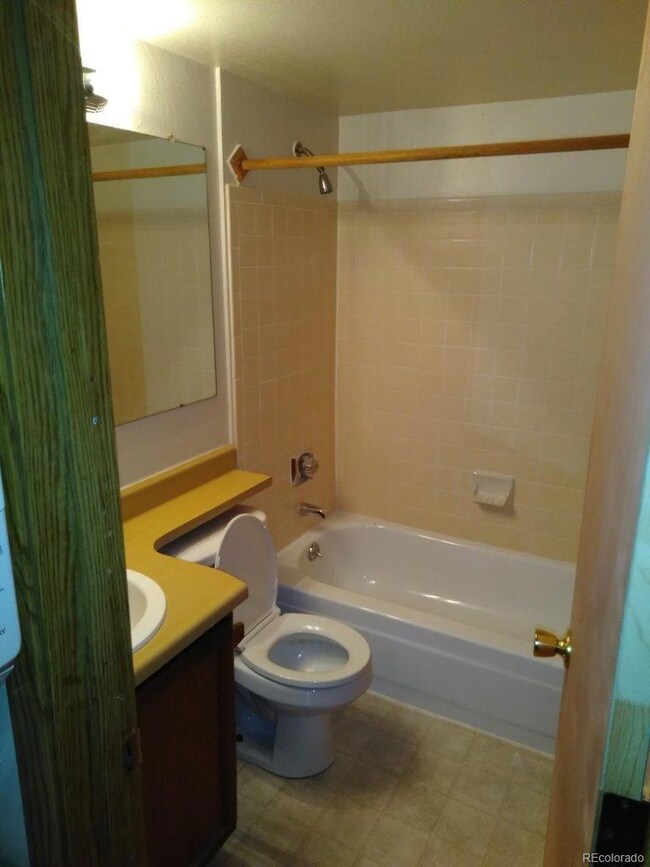 920 S Dawson Way unit 4, Aurora, CO 80012 - photo 7