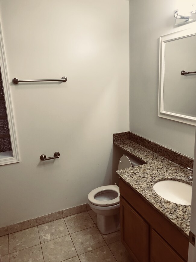 6256 N Richmond St unit 1, Chicago, IL 60659 - photo 5