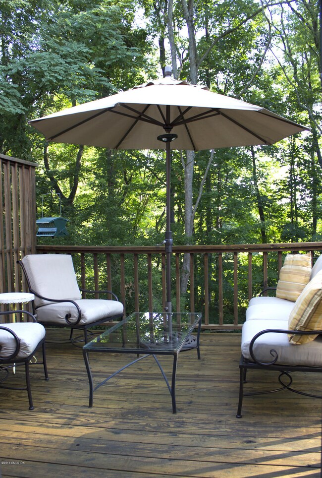Quarry Ridge Deck