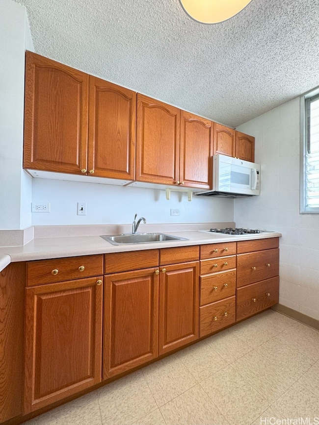 Holiday Lakeview unit 1004, Honolulu, HI 96818 - photo 6