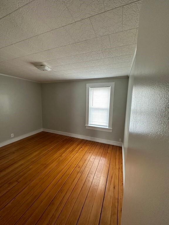 47 Davis St unit 2, Fall River, MA 02720 - photo 3