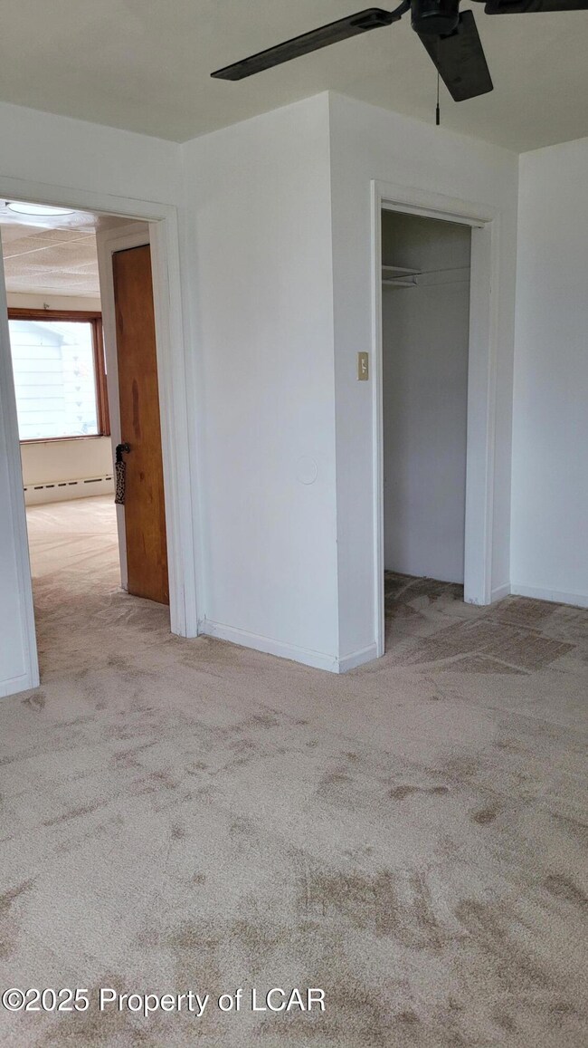 D - FRONT BEDROOM A