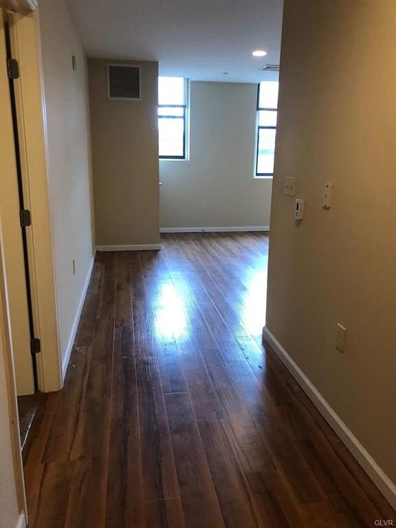 2 W Broad St unit 8, Bethlehem, PA 18018 - photo 3