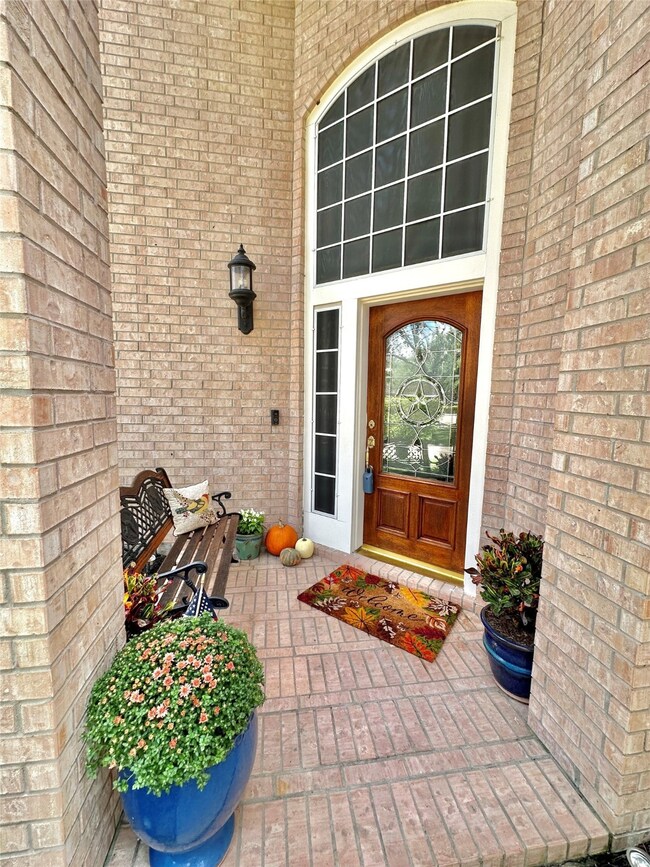 8518 Waiting Spring Ln, Houston, TX 77095 - photo 3