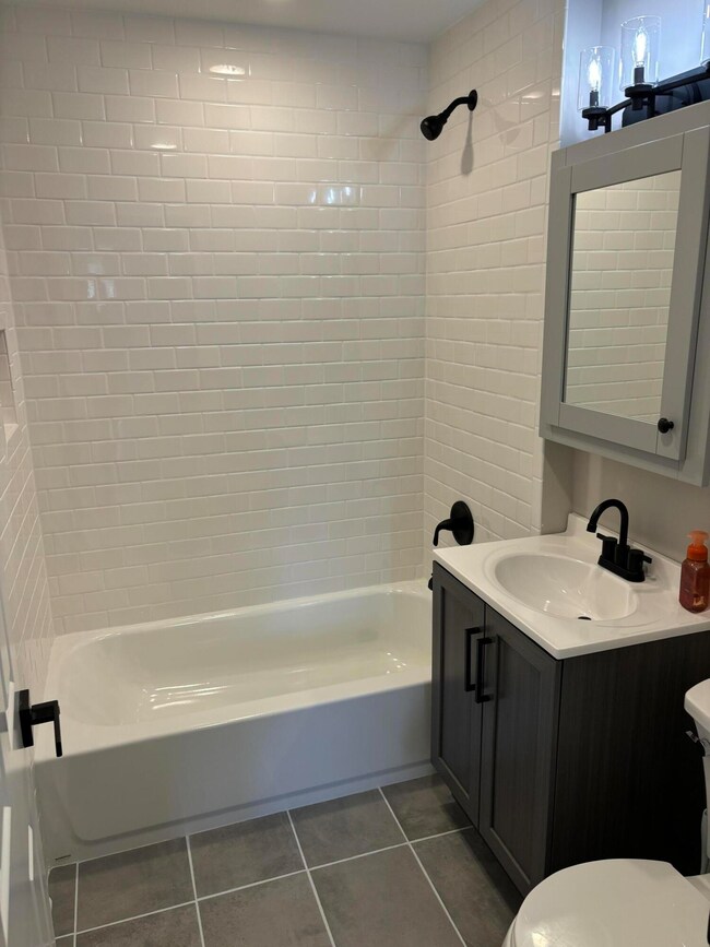 9246 Highland Place, Highland, IN 46322 - photo 6