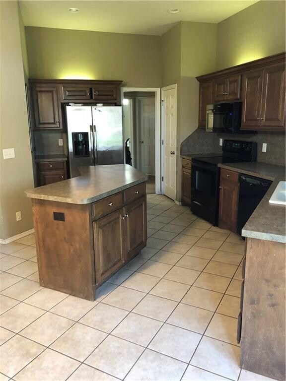 902 Castle Rd, Edmond, OK 73034 - photo 6