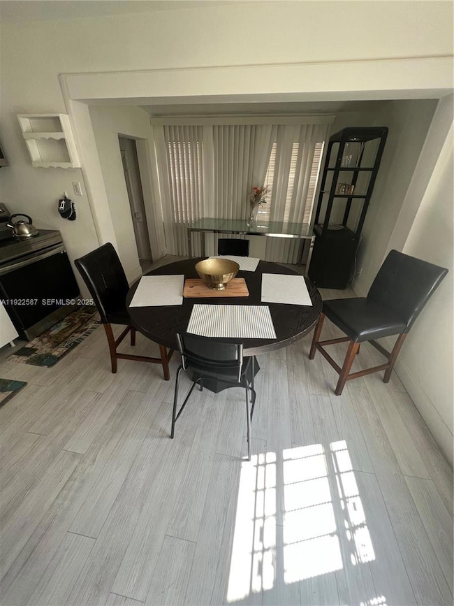 713 SW 7th Ave, Hallandale Beach, FL 33009 - photo 2