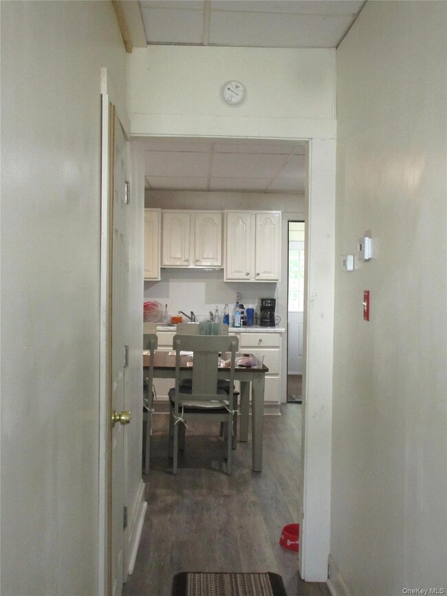 77 Franklin St unit 77, Port Jervis, NY 12771 - photo 2