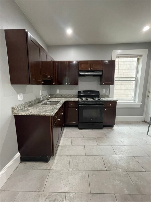 23 Msgr Patrick j Lydon Way unit 2, Dorchester Center, MA 02124 - photo 4