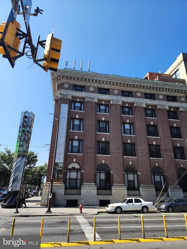 1100 S Broad St unit 10A, Philadelphia, PA 19146 - photo 2