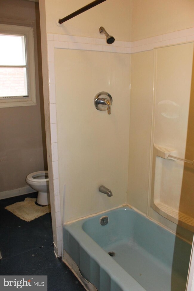 5020 Belair Rd unit 2, Baltimore, MD 21206 - photo 3