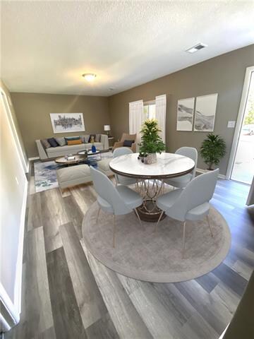 10211 W 56th Terrace, Shawnee, KS 66203 - photo 2