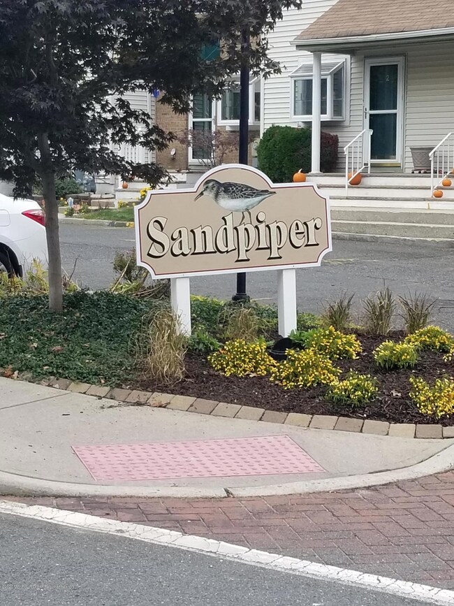 Sandpiper Entrance