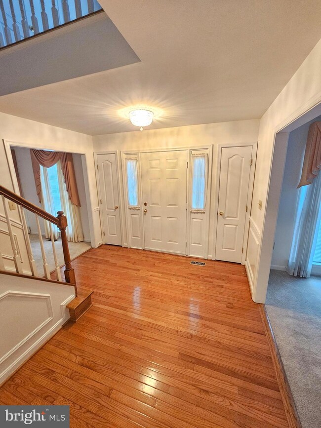 13106 Riviera Terrace, Silver Spring, MD 20904 - photo 4