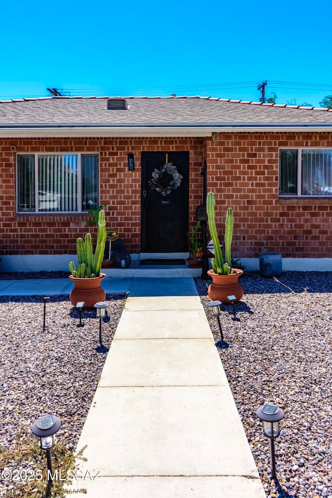 4702 E 9th St, Tucson, AZ 85711 - photo 4