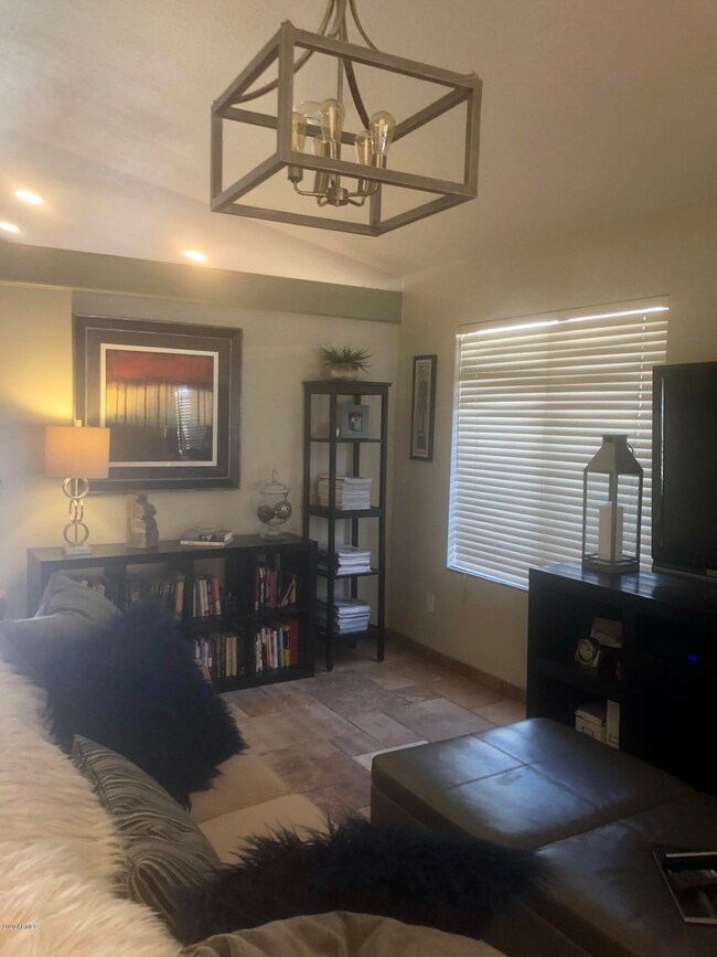 4148 W Bloomfield Rd, Phoenix, AZ 85029 - photo 5