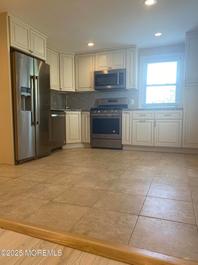 106 Wallace St unit C, Red Bank, NJ 07701 - photo 6