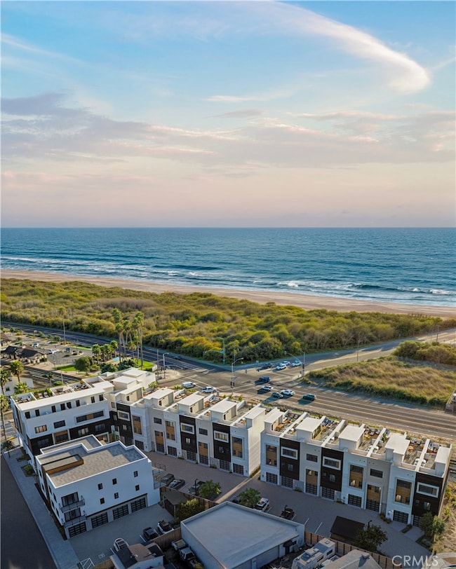 Trinity Coastal View - Images shown are artist renderings and not actual unit. Final finishes may vary.