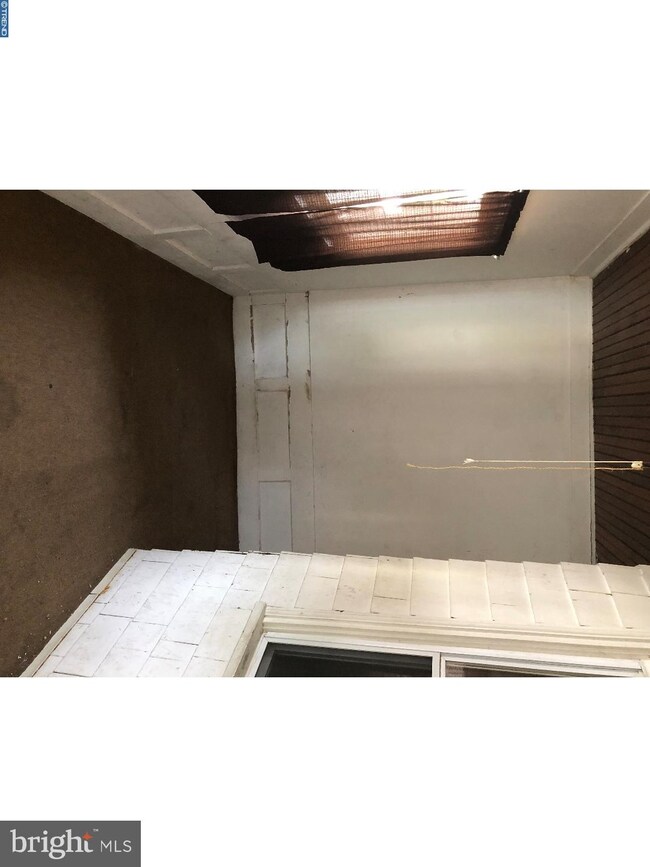 914 Lawrence Ave, Darby, PA 19023 - photo 7