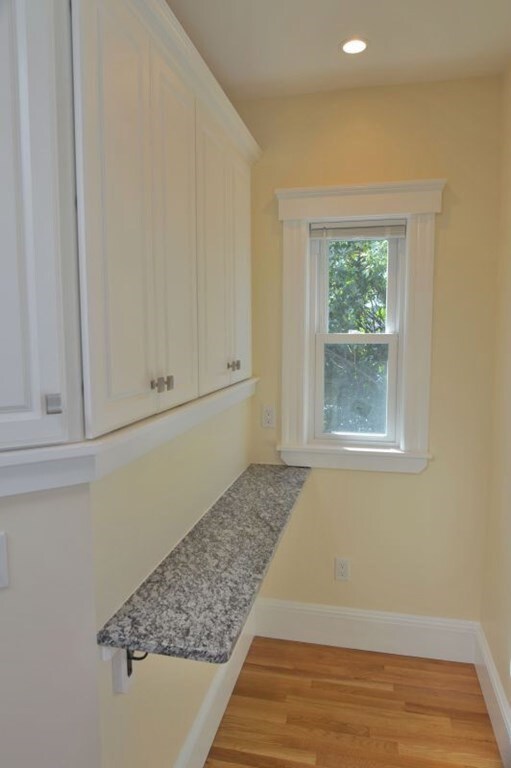 8 Draper St unit 3, Dorchester, MA 02122 - photo 2