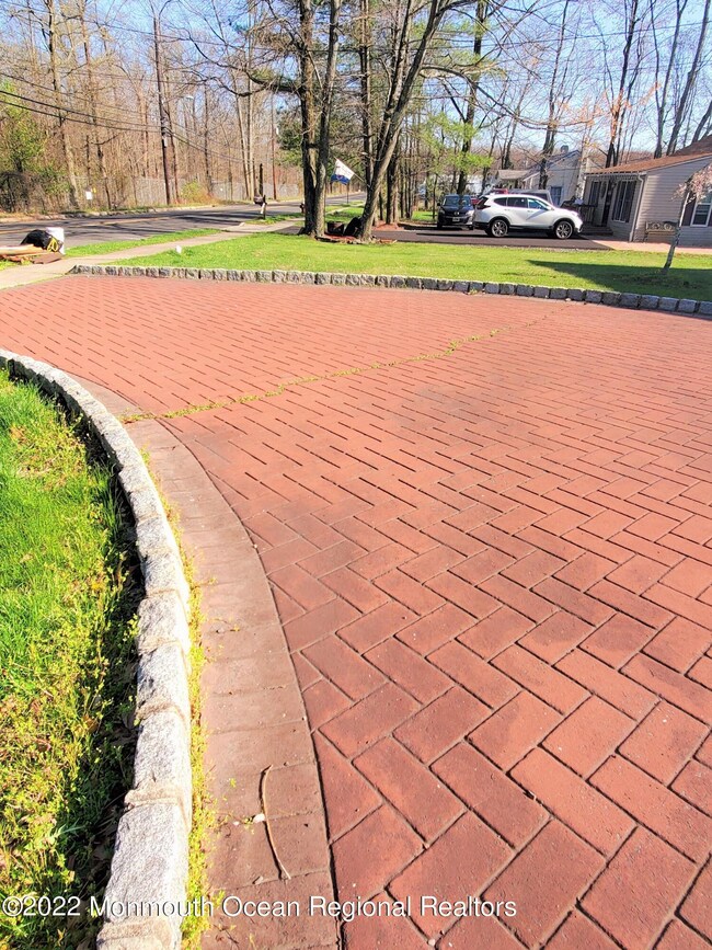 319 New Rd, Monmouth Junction, NJ 08852 - photo 4