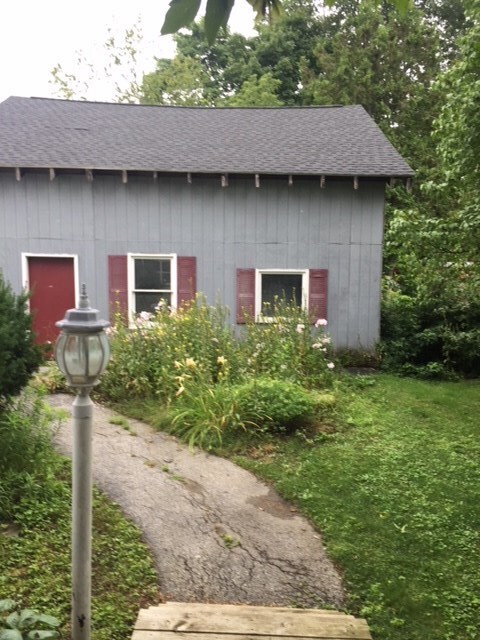 98 Circle St, Barre, VT 05641 - photo 5