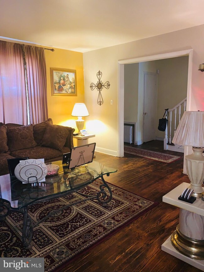 211 44th St NE, Washington, DC 20019 - photo 7