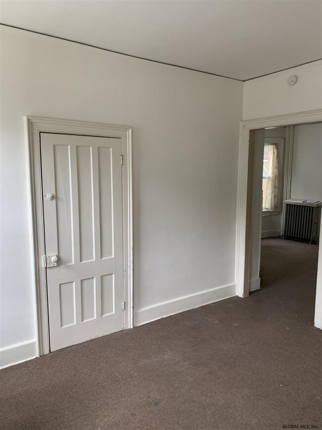 507 Morris St, Albany, NY 12208 - photo 3