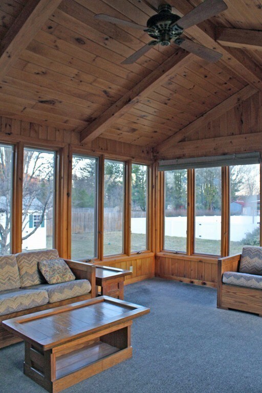 1 Porter St, South Deerfield, MA 01373 - photo 5