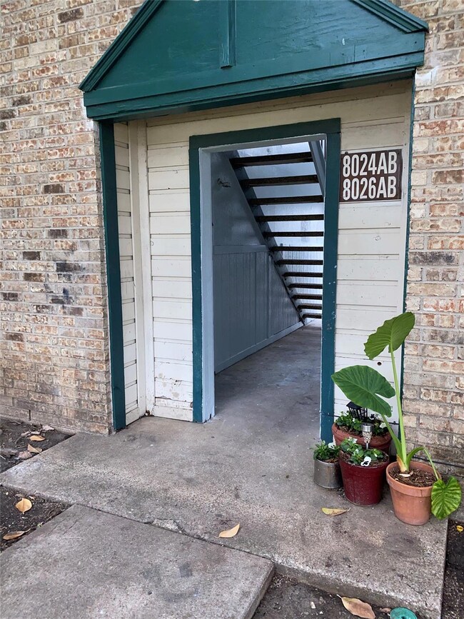 8024 Cambridge Cir unit A, Fort Worth, TX 76108 - photo 2