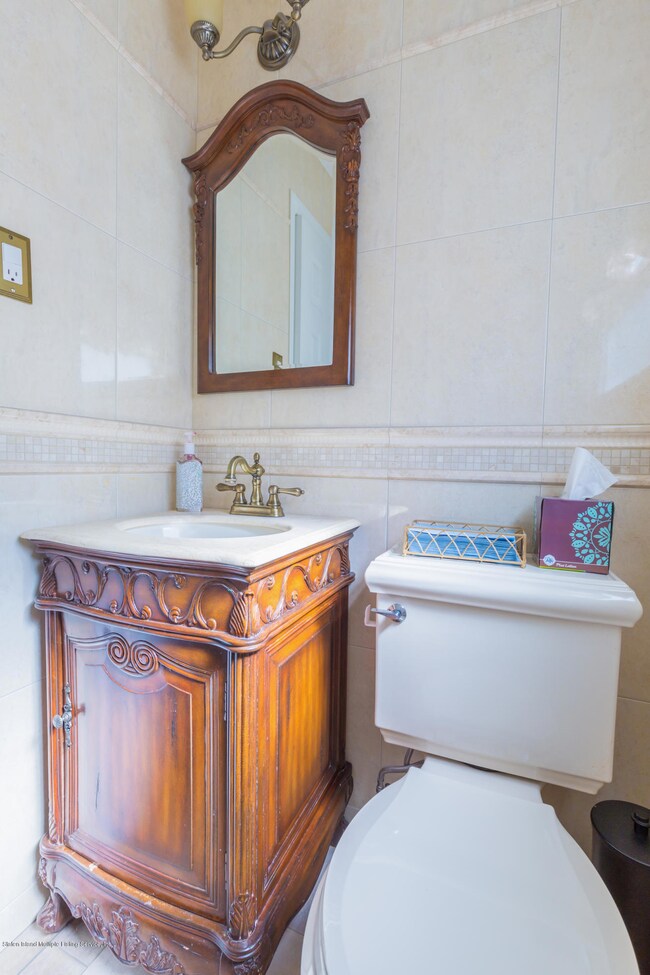 442 Barlow Ave, Staten Island, NY 10308 - photo 6