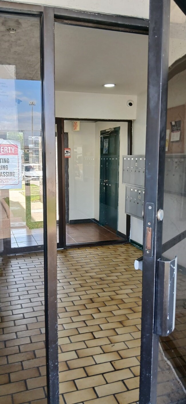 Entrance with Mail Room