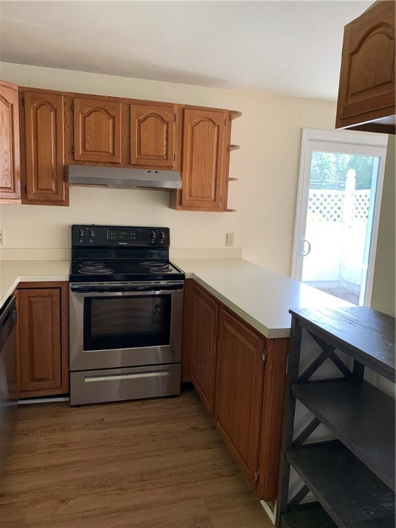 66 Continental Dr unit B, Middletown, RI 02842 - photo 7