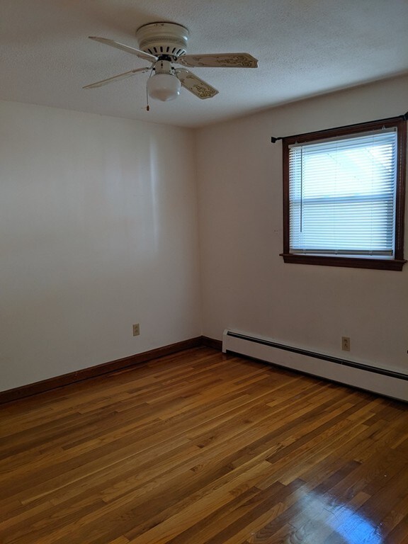 221 Mammoth Rd unit 221, Lowell, MA 01854 - photo 3