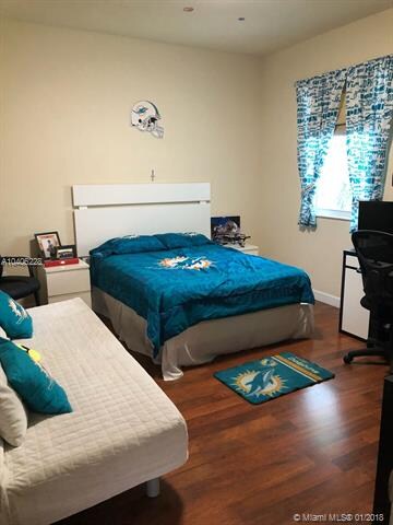 11282 NW 44th Terrace, Doral, FL 33178 - photo 5