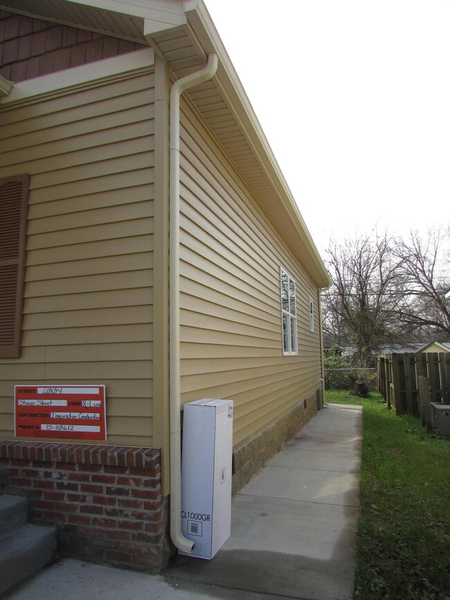 2004 Sharp St, Chattanooga, TN 37404 - photo 7